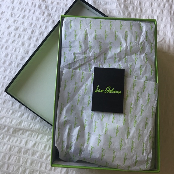 Sam Edelman - Hazel, Black Sudede size 7 - Picture 2 of 8